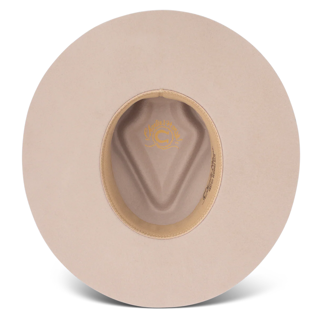 Charlie One Horse Spearpoint